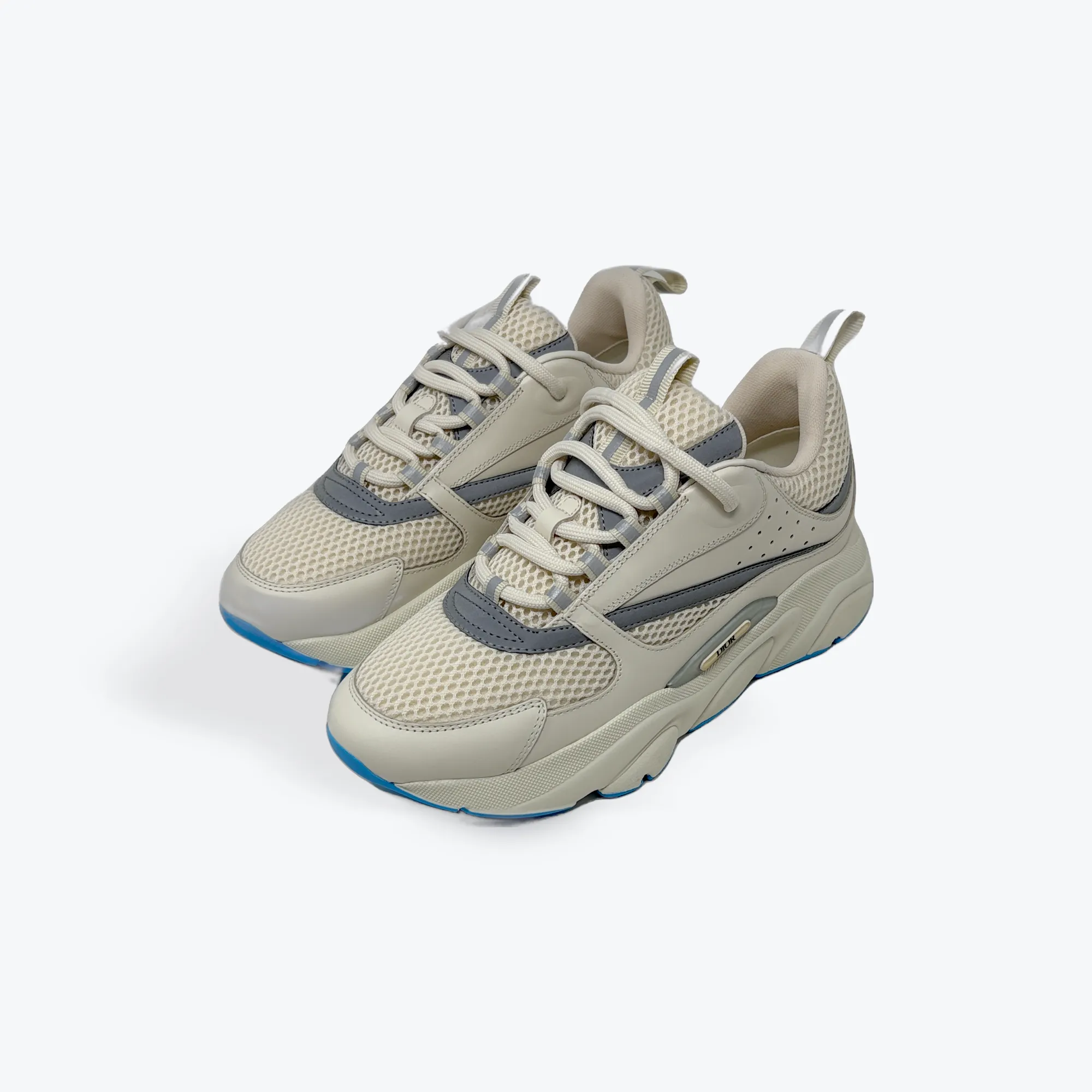 B22 ‘Cream / Light Blue’