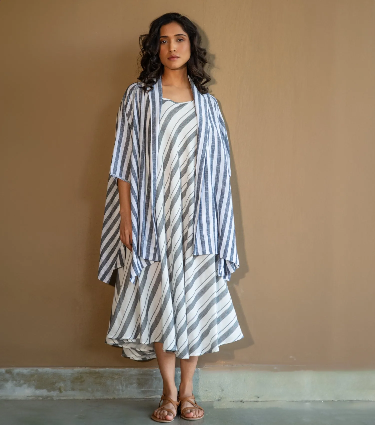 CONTEMPORARY COTTON STRIPED OVERLAY SET