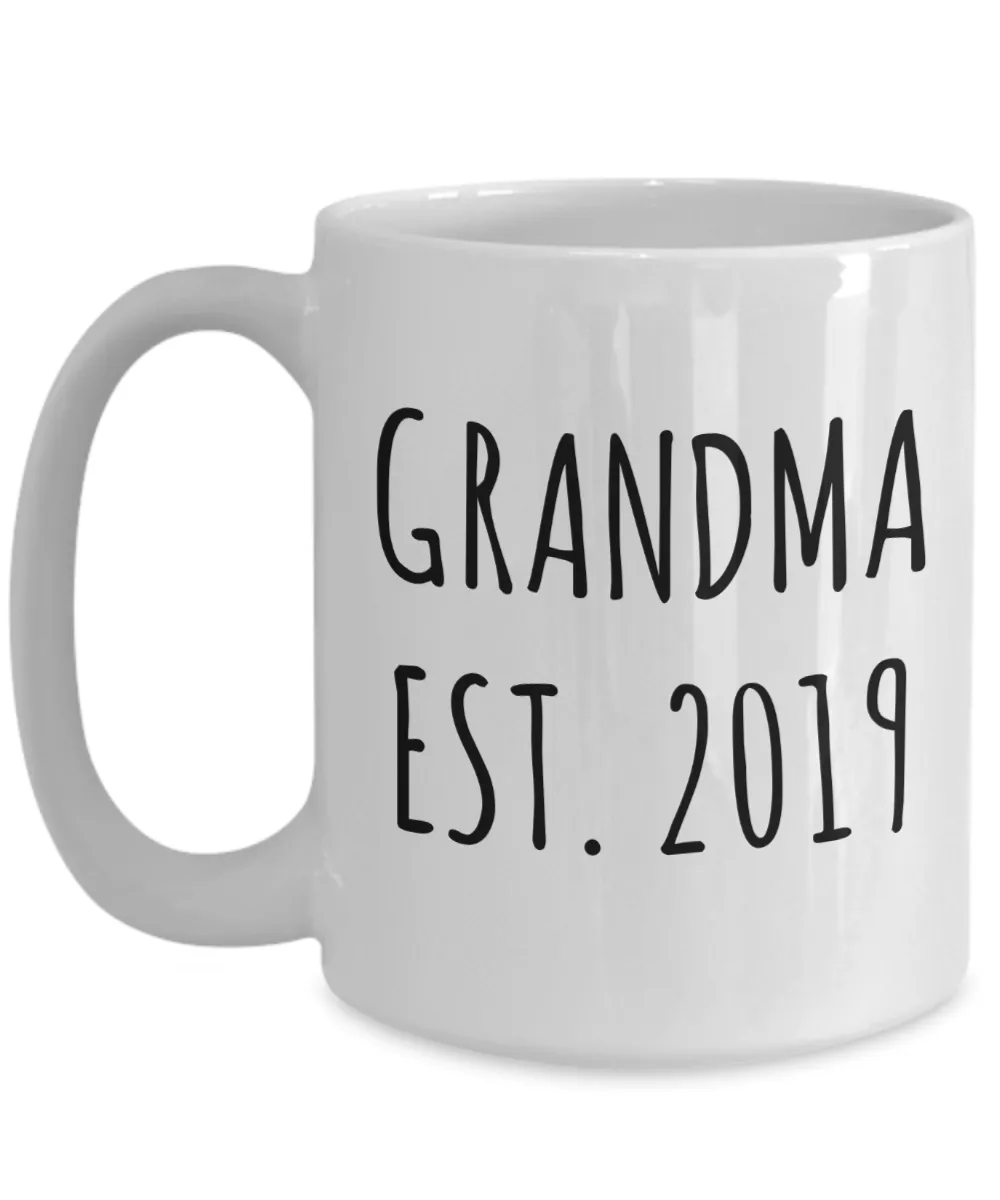 Grandma Est 2019 Mug Grandmother Reveal Gifts Coffee Cup