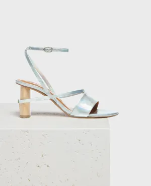 Gravity Heel