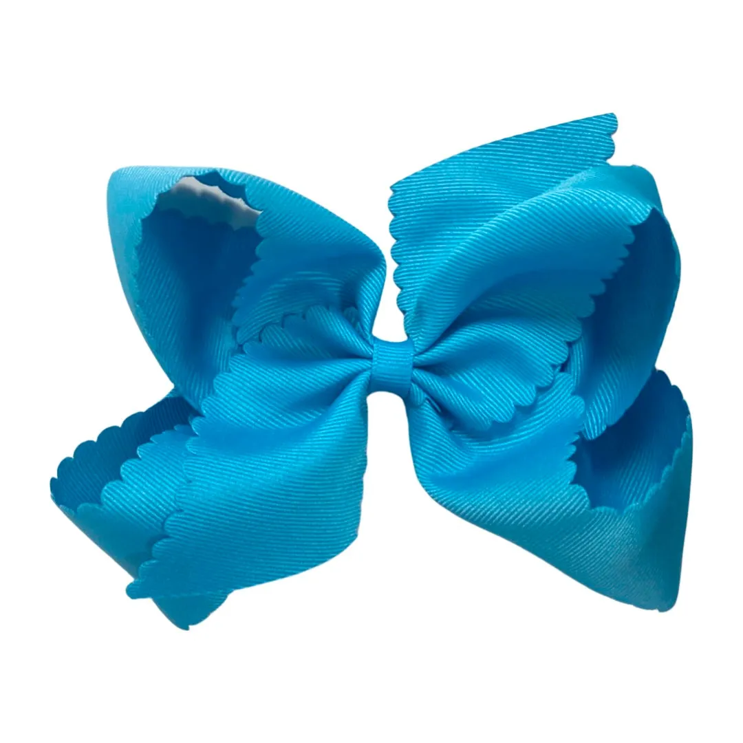 King Grosgrain Scallop Edge Hair Bow on Clippie