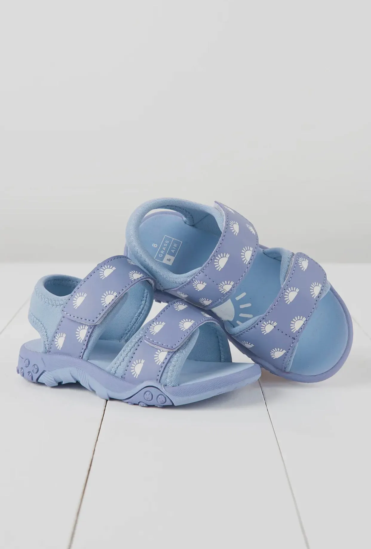 Lavender Color-Changing Sandals