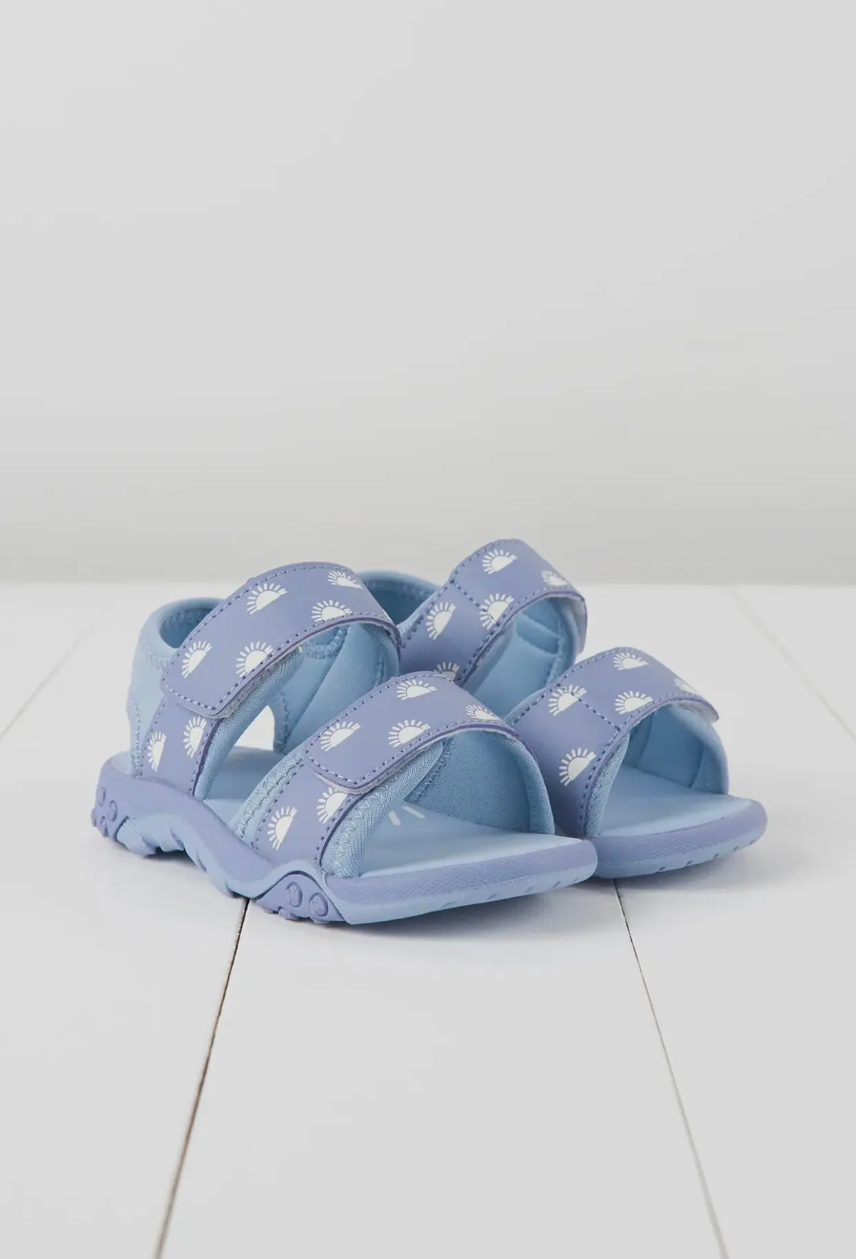 Lavender Color-Changing Sandals