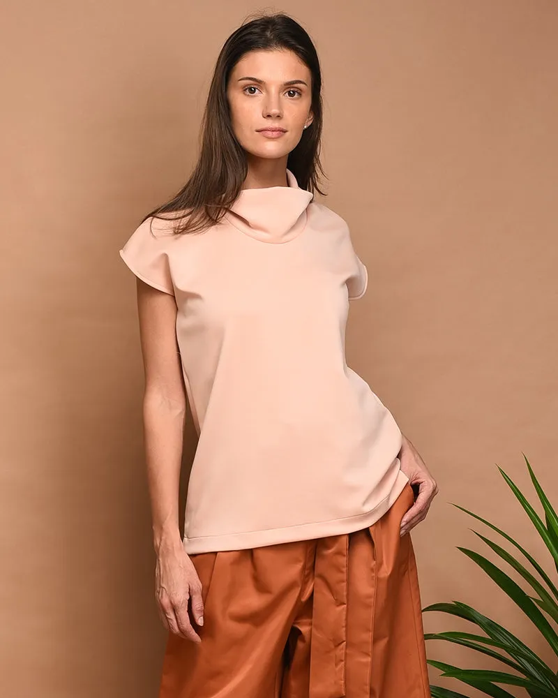 LORICA HIGH COLLARED TOP