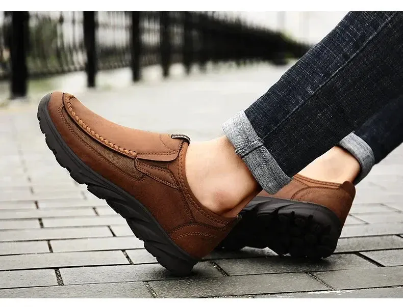 Men Casual Shoes Breathable Loafers Sneakers Fashion Comfortable Flat Handmade Retro Leisure Loafers Shoes Men Shoes
