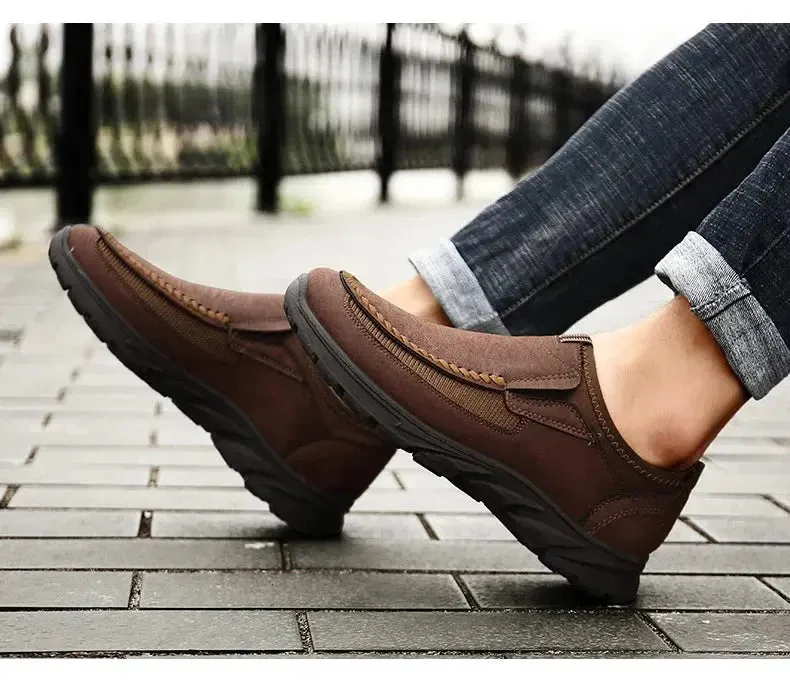 Men Casual Shoes Breathable Loafers Sneakers Fashion Comfortable Flat Handmade Retro Leisure Loafers Shoes Men Shoes