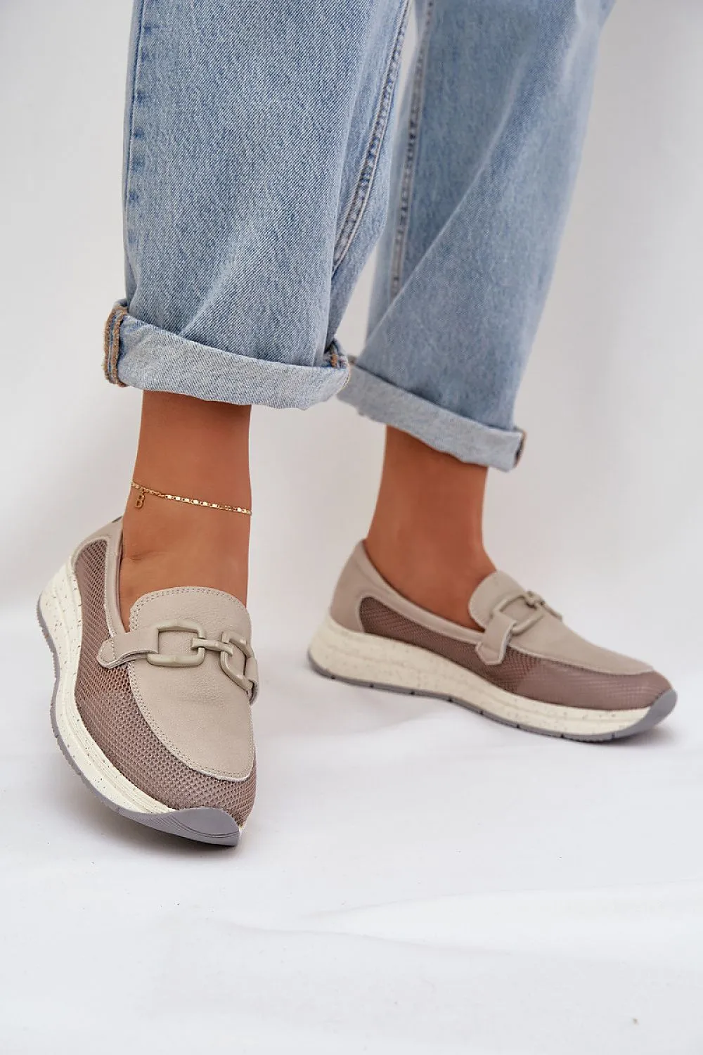 Mocassin Step in style