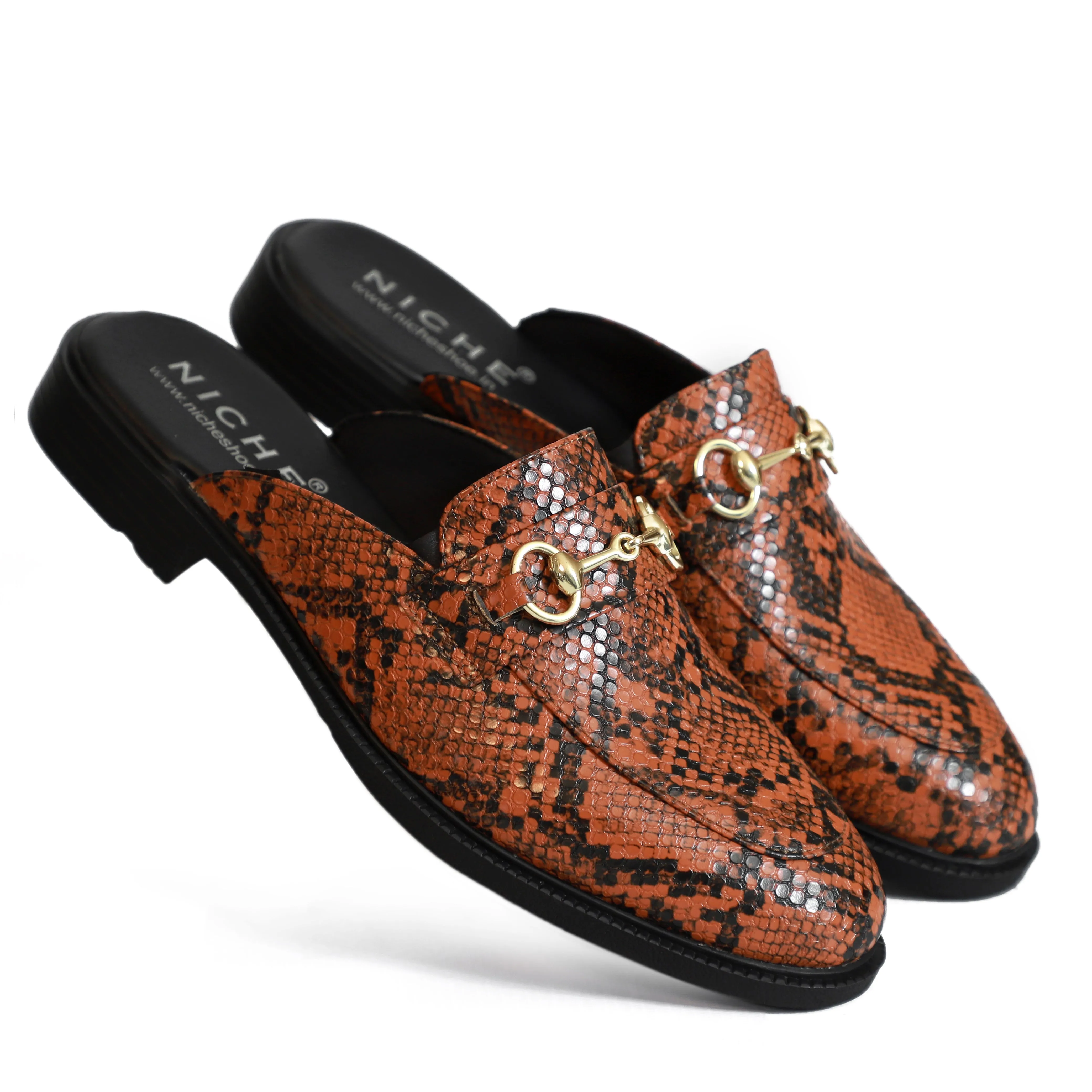 NICHE Aremenia Luxe Mule