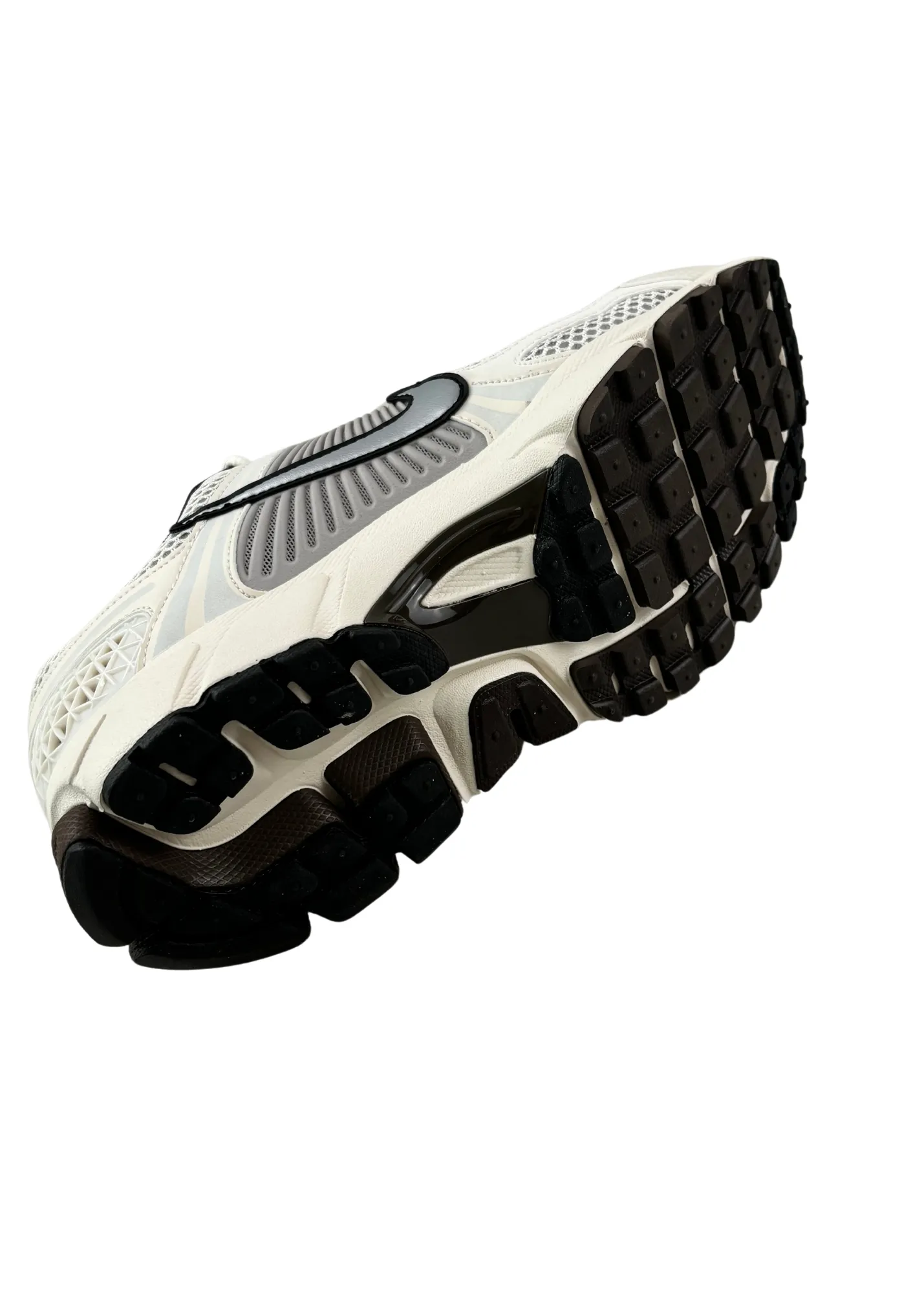 NIKE Zoom Vomero 5 Sneakers