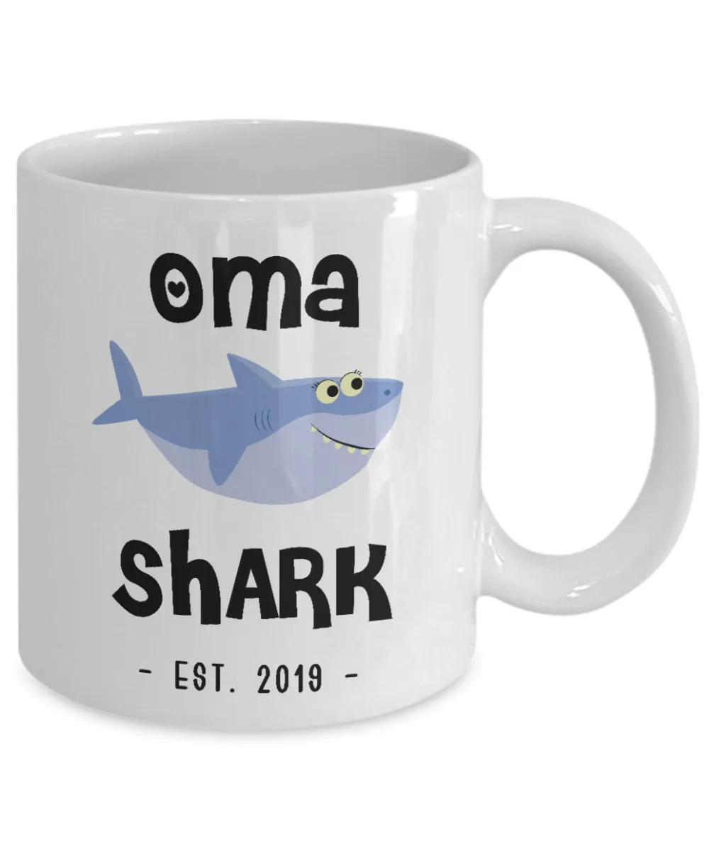 Oma Shark Mug New Oma Est 2019 Do Do Do Expecting Omas Baby Shower Pregnancy Reveal Announcement Gifts Coffee Cup
