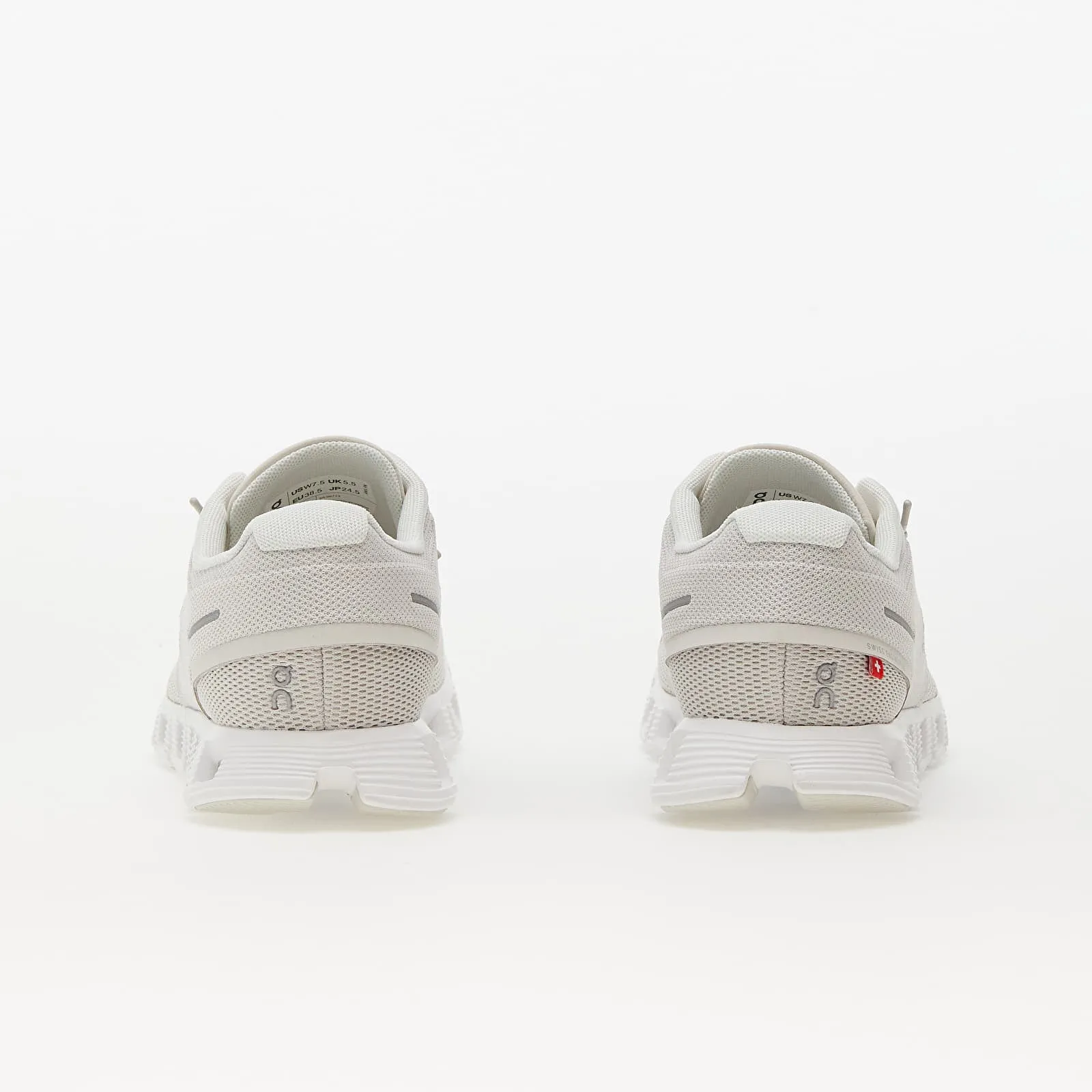 ON Women's Cloud 5 - Pearl/White