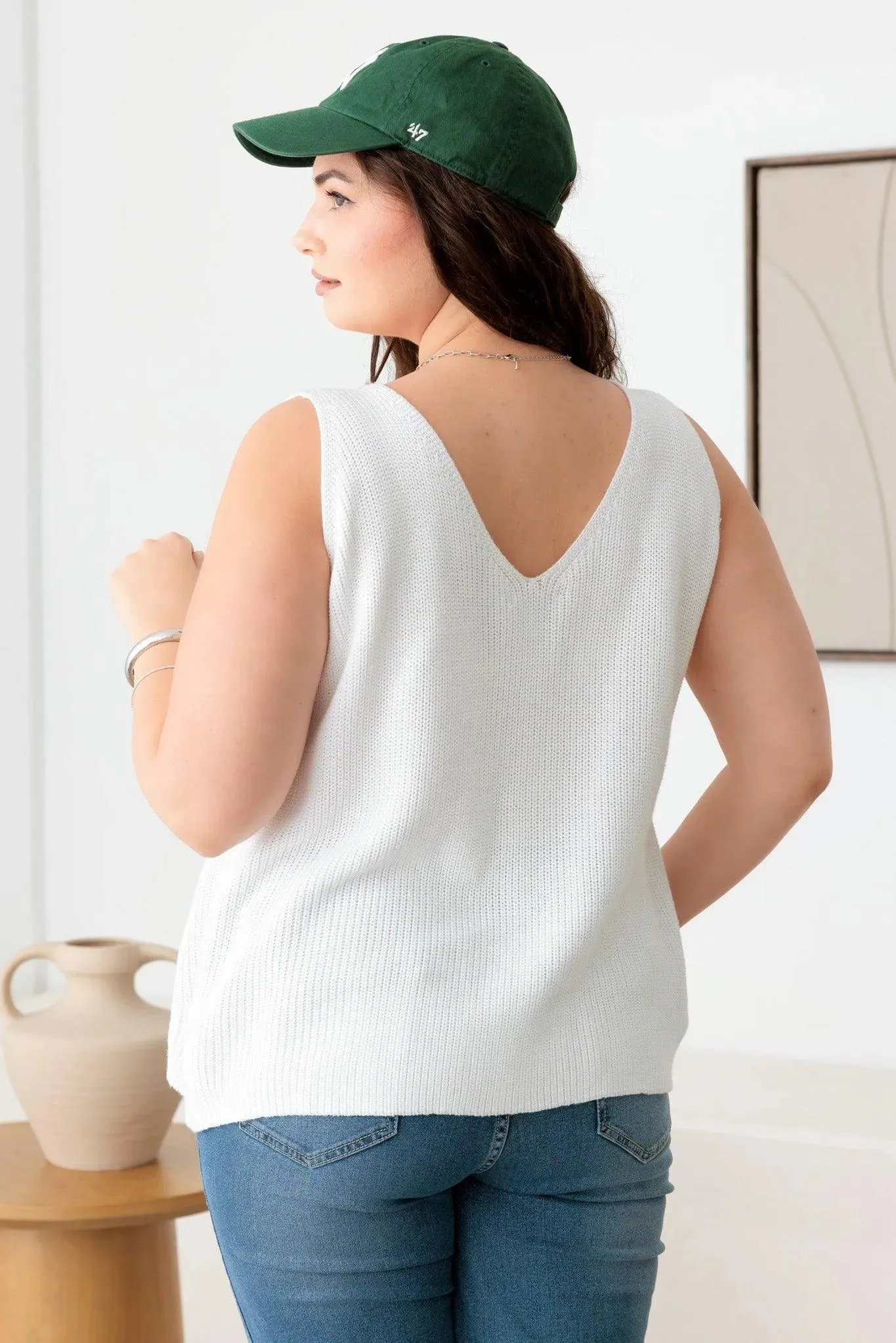 Plus Size Sleeveless V-Neck Knit Sweater Top