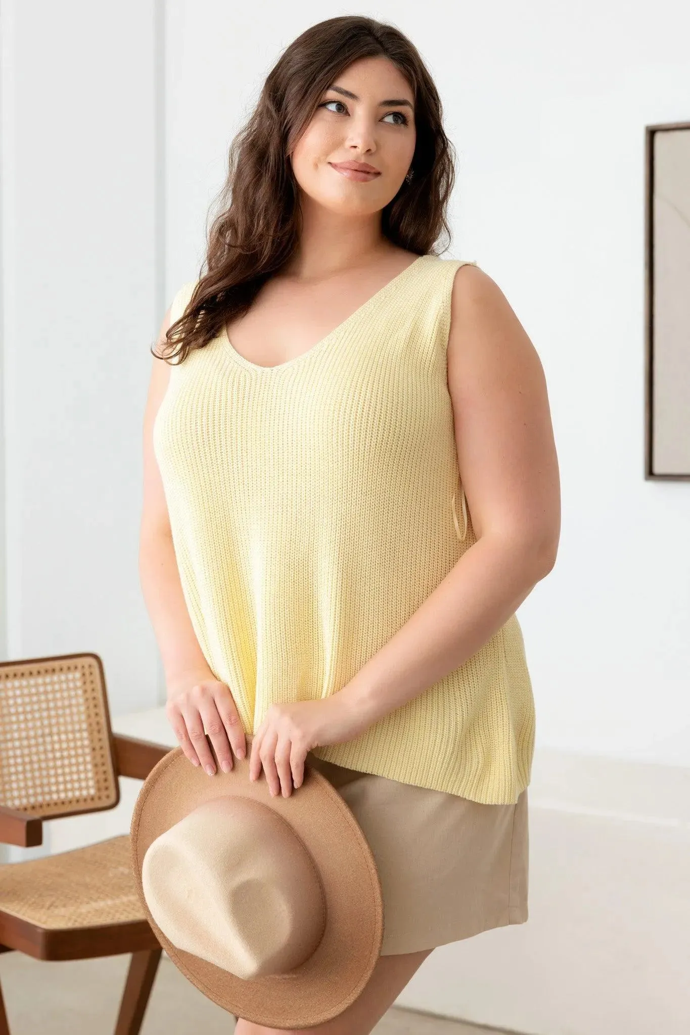 Plus Size Sleeveless V-Neck Knit Sweater Top