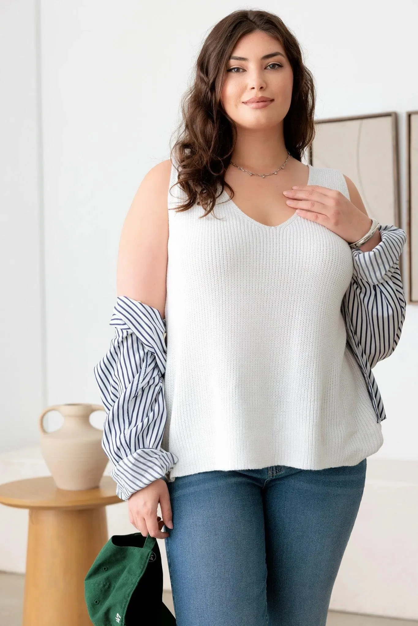 Plus Size Sleeveless V-Neck Knit Sweater Top