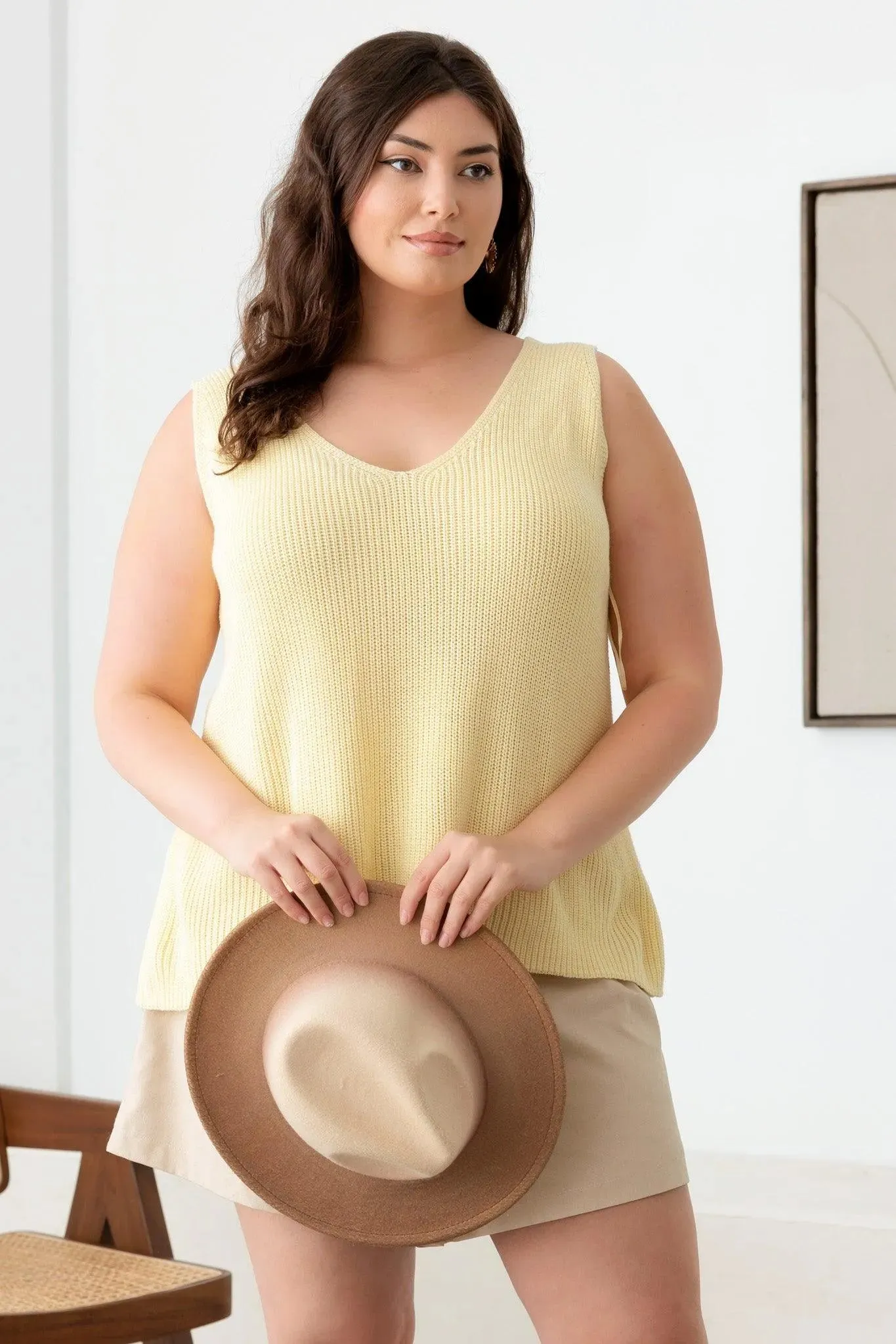 Plus Size Sleeveless V-Neck Knit Sweater Top