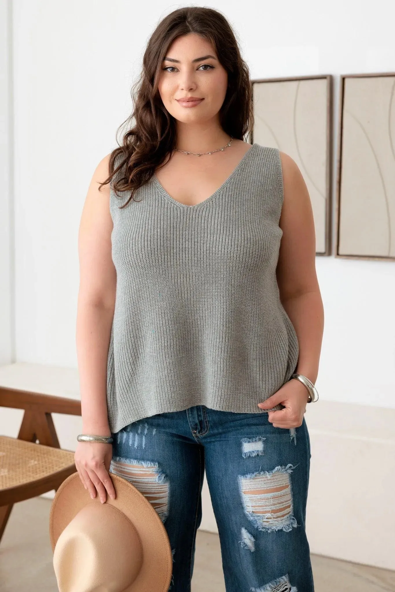 Plus Size Sleeveless V-Neck Knit Sweater Top
