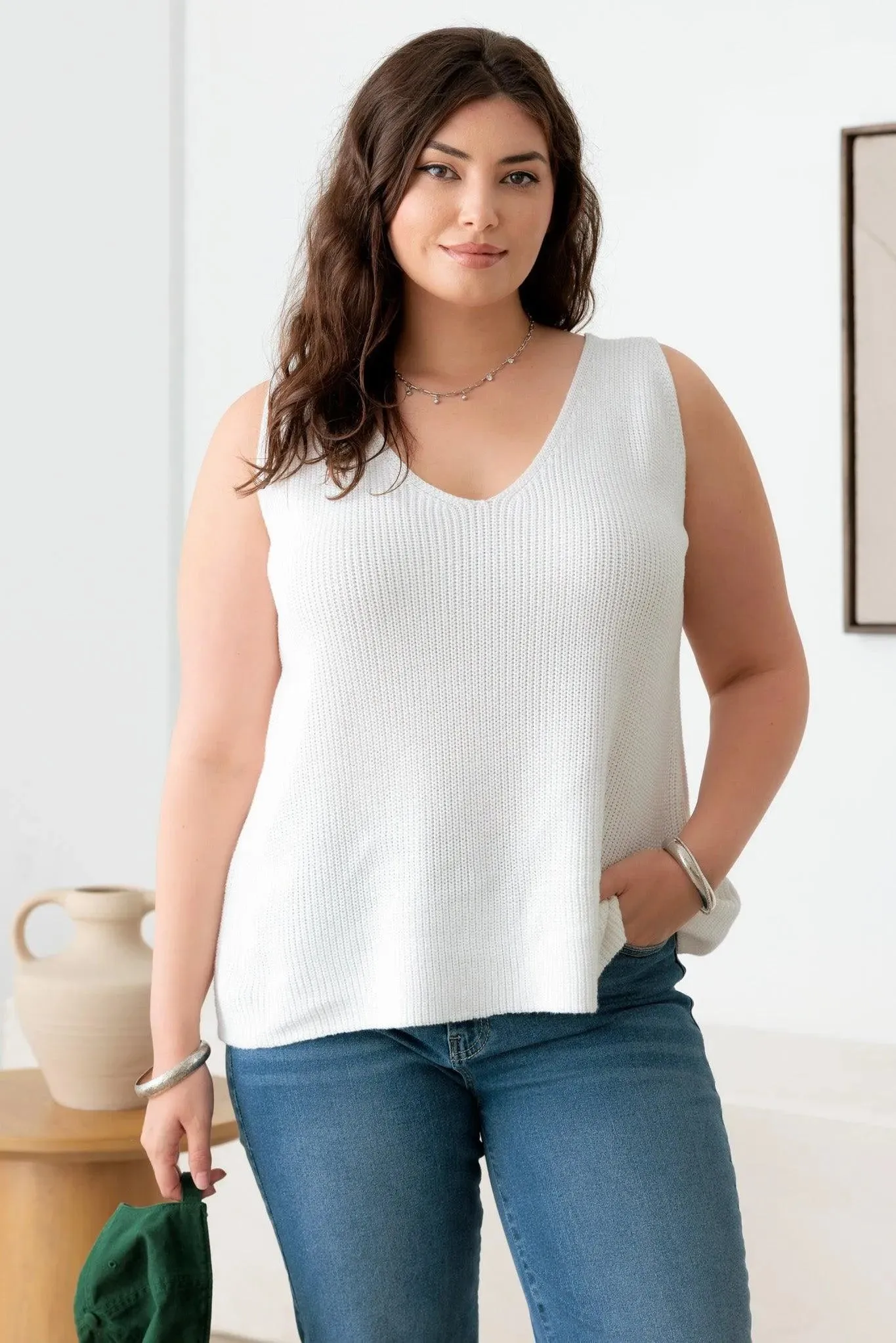 Plus Size Sleeveless V-Neck Knit Sweater Top