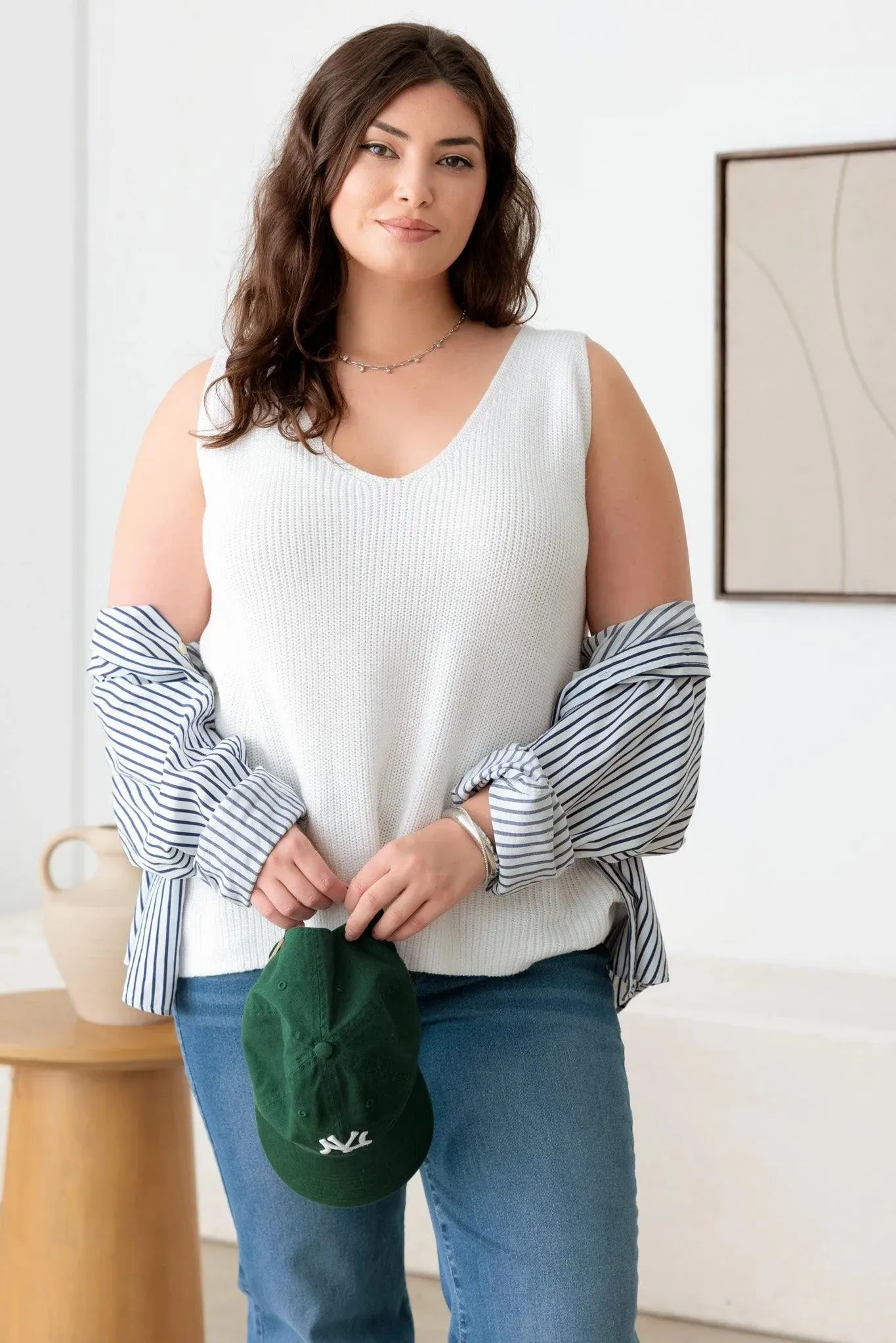Plus Size Sleeveless V-Neck Knit Sweater Top