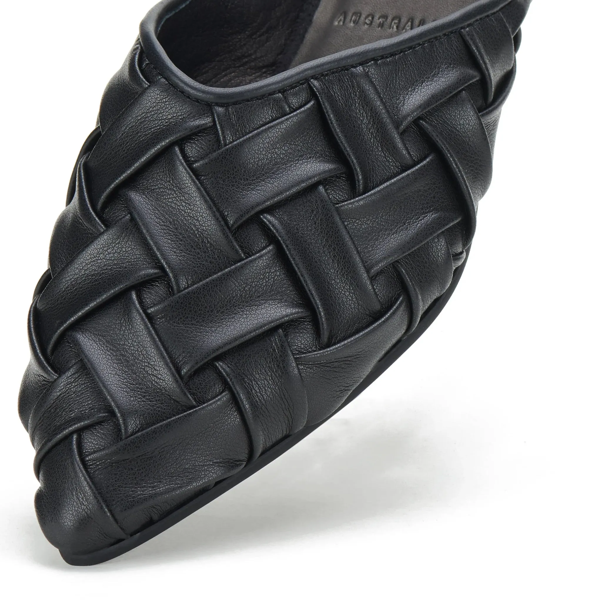 Pointed Mule - Soft Woven Black