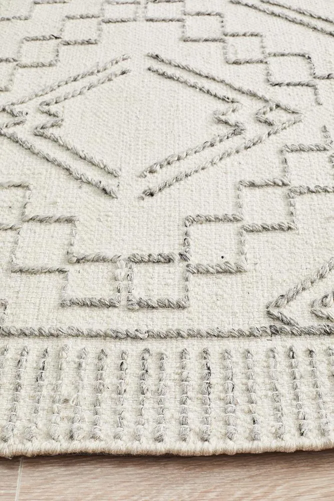 Salena Rug Ivory