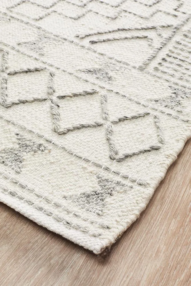 Salena Rug Ivory
