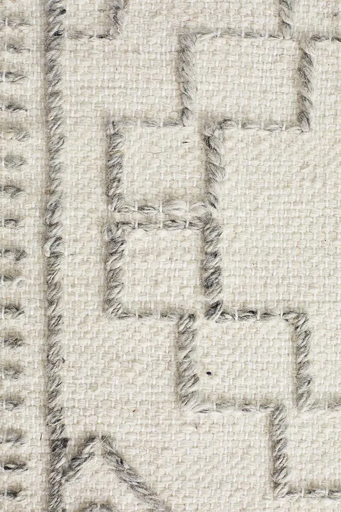 Salena Rug Ivory