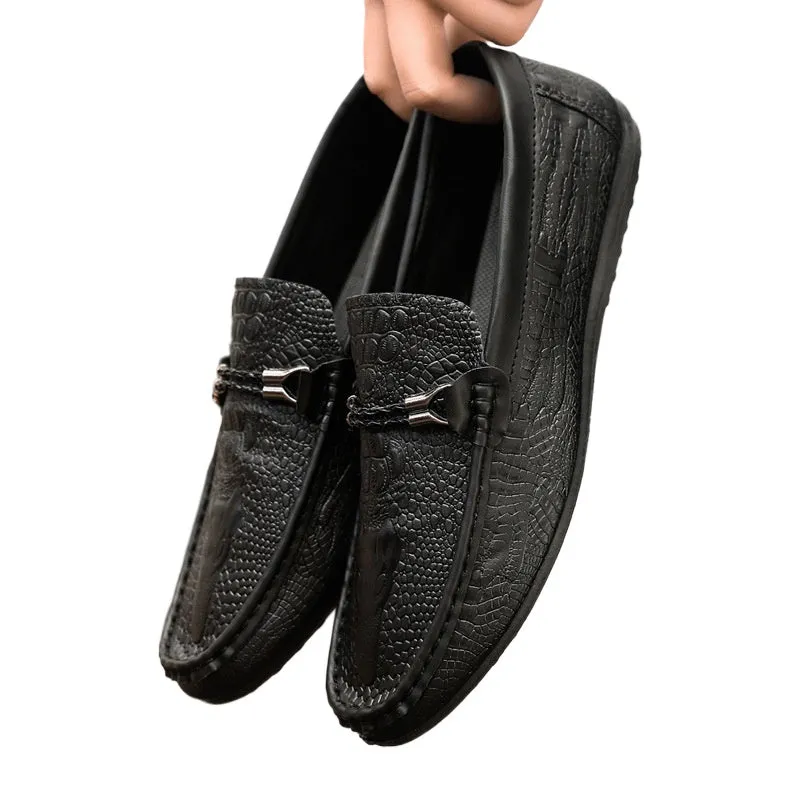 Spring and summer men's shoes low-top Doudou shoes versatile casual shoes breathable leather shoes black work shoes one pedal