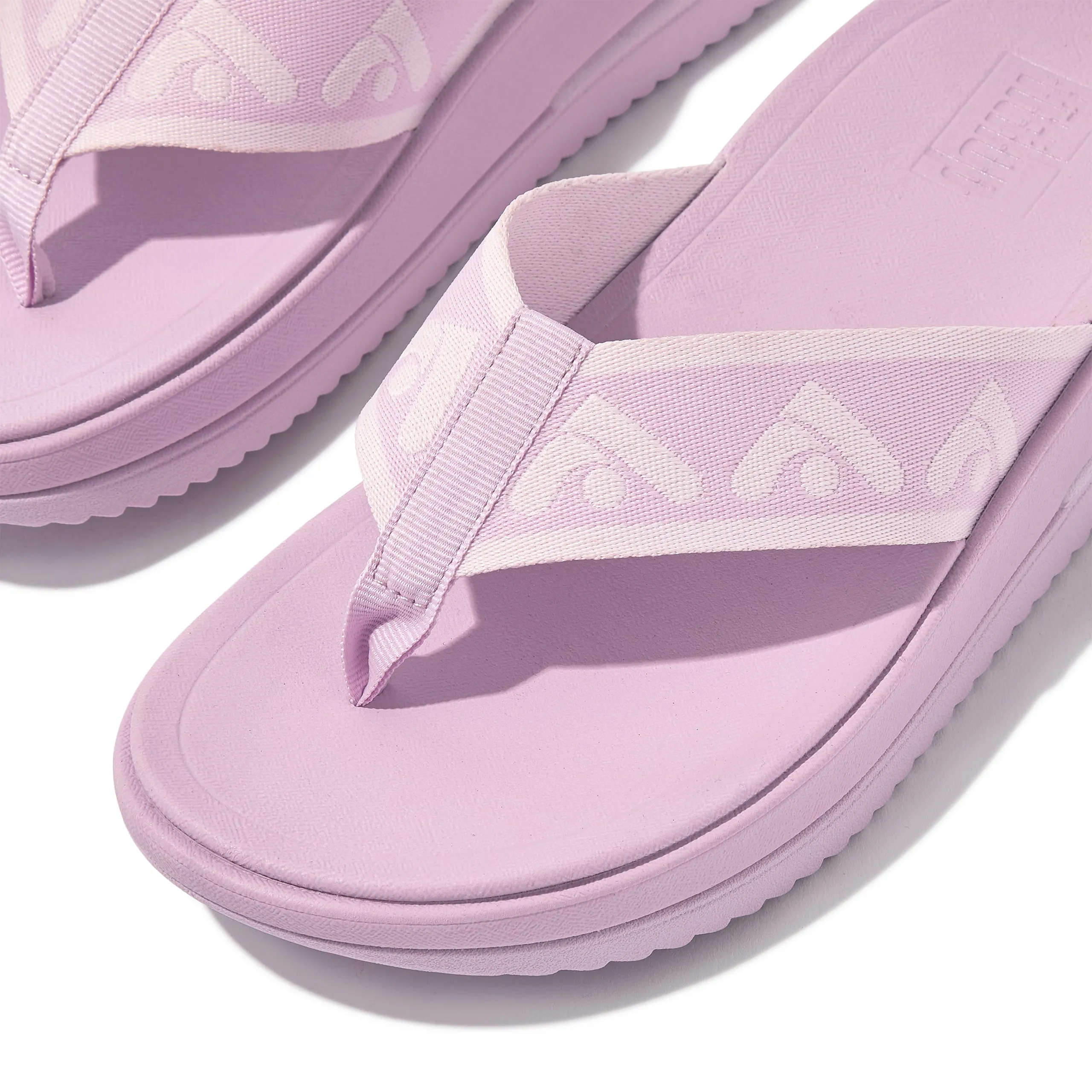 Surff Webbing Toe-Post Sandals in Lilac