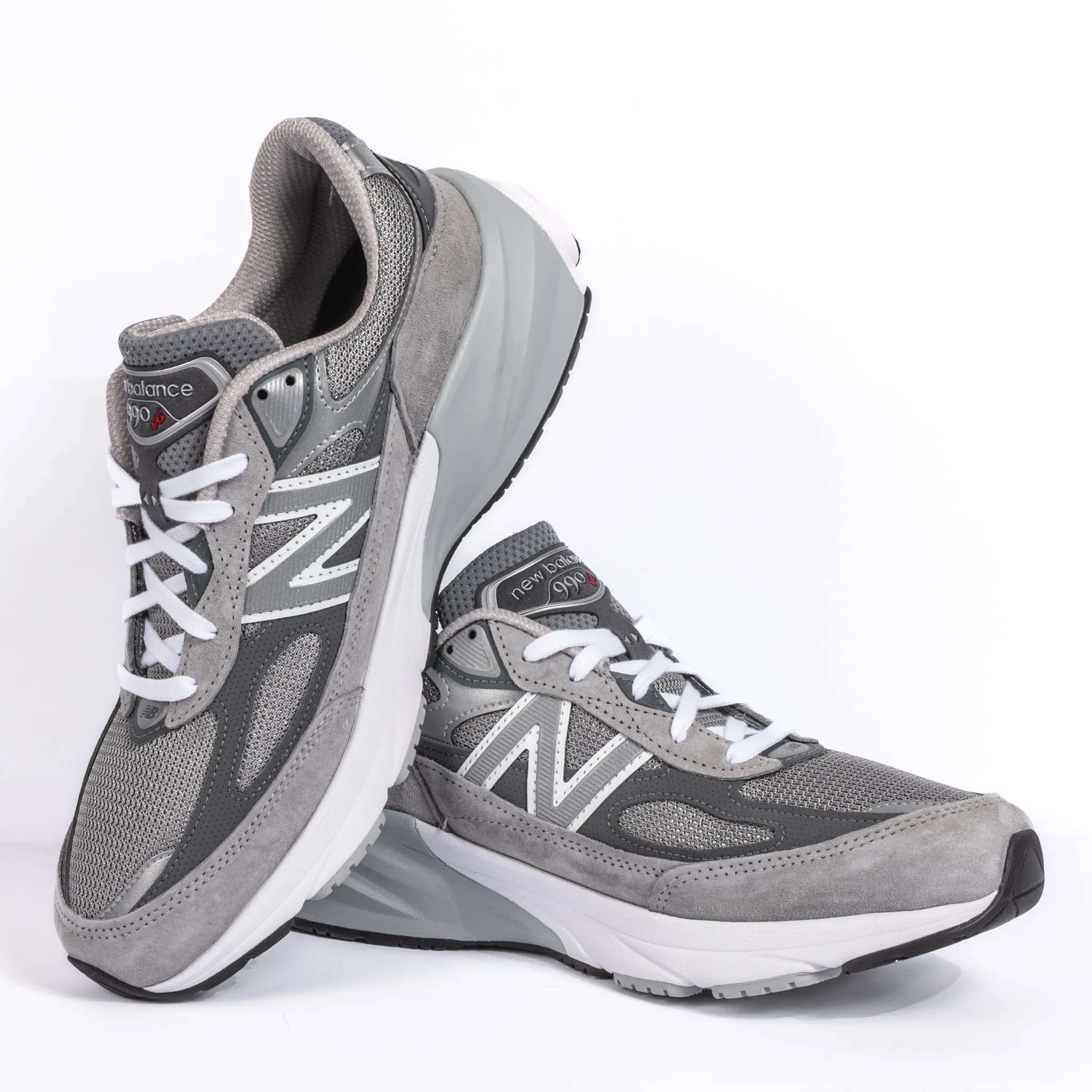 THE 990 V6 - GREY - SUEDE