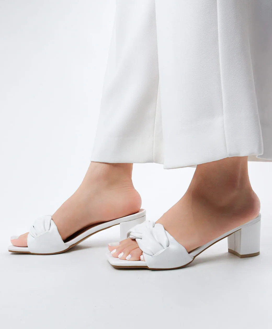 Viny - Women's Knot Block Heels