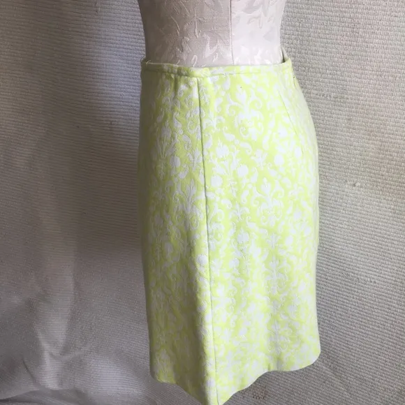 VTG 6 90s Jacquard Damask Print Mini Skirt Neon